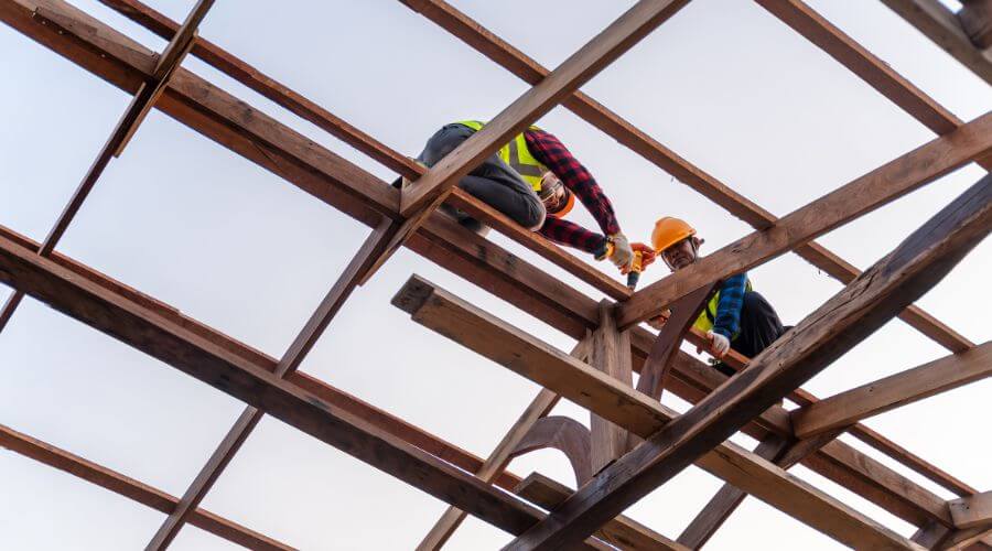 Professional gutter cleaning services in Hallsville, MO